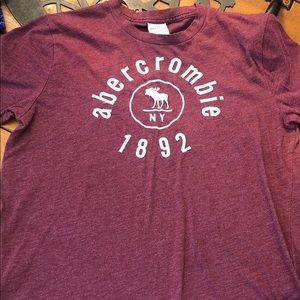 Abercrombie kids t shirt